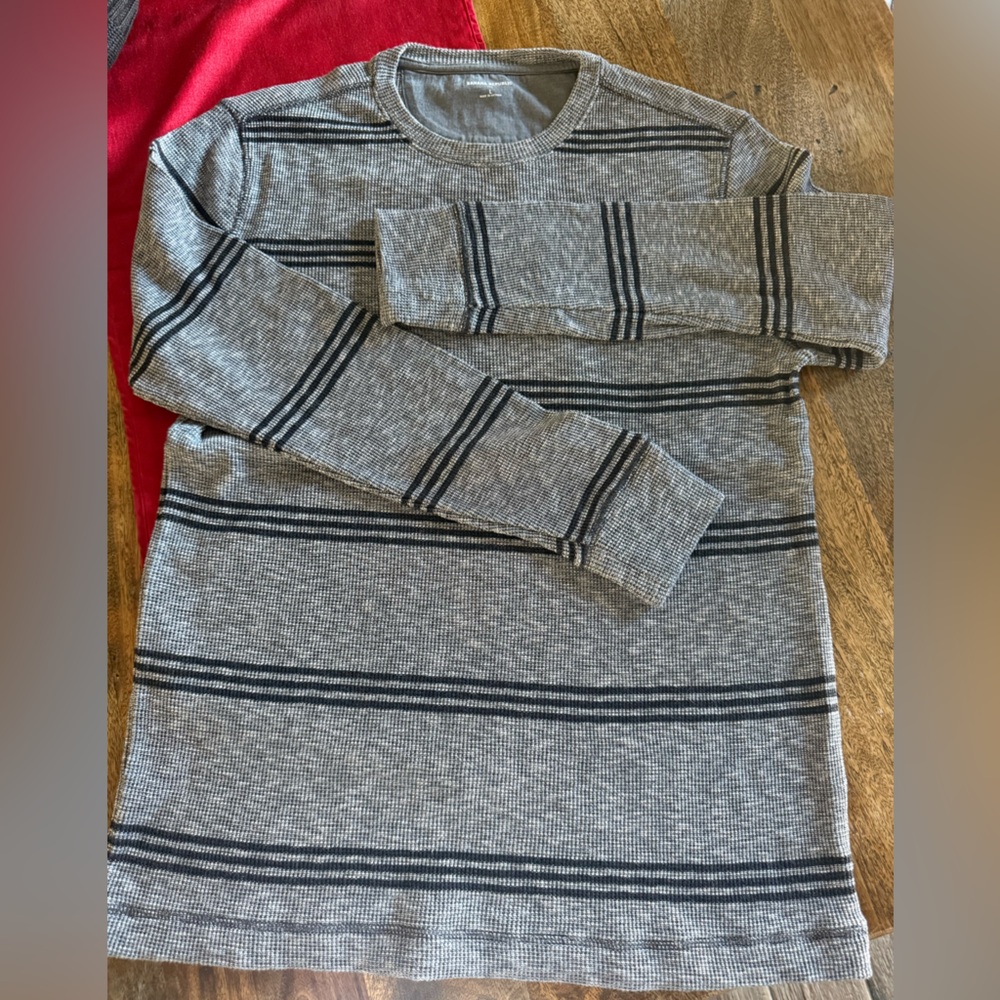 Banana Republic Gray Striped Long Sleeve waffle Shirt, L